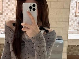 不管怎样，17c吃瓜的资源每天都在推翻我的三观…