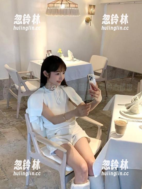 51.cn 点开51.cn的链接,我的心情也是又桑心又好奇,感觉要被填满了!