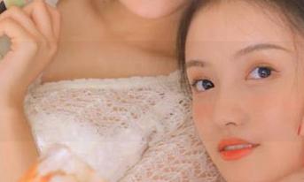 在“51吃瓜”视频里，每一个瓜都像是一个小故事，耐人寻味。