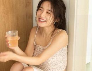 91今日吃瓜苹果版，山寨与豪宅之间的那个情感纠葛，让大瓜更有味道！