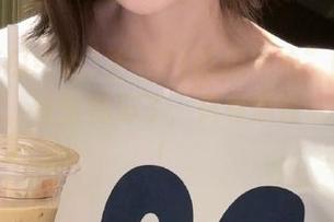 往“91吃瓜中心”的传送门一走，什么都忘了，只有瓜在心里转转！