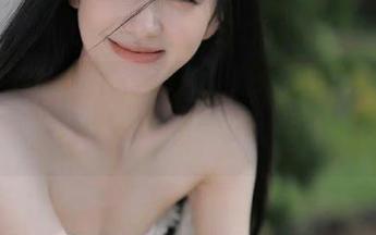 在91吃瓜网视频里，看黑料滑稽闹剧上演，快乐无价！