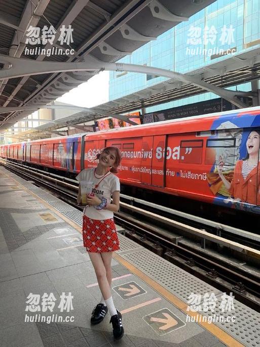 你有人类进化吗？91黑料称吃瓜已永久进化成社交新技巧。