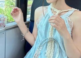 91黑料的灯塔，为吃瓜群众指引特奇特线路，从此走上欢乐不归路！
