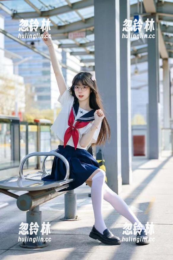“www.吃瓜”首页：吃瓜的姿势果然重要，今晚，你瞄到了吗？