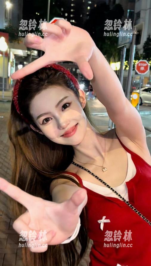 在“九一吃瓜群”网址上，无意间窥探到了八卦的另一面