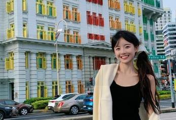 五一吃瓜恒久关注，娜娜的新剧本深藏不露，让人忍不住窃喜！