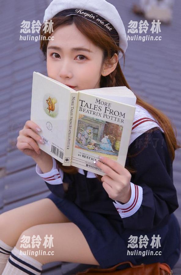 切换到冲哥黑料app，活像在打开一个社会观察沙龙，只差个杯子了！