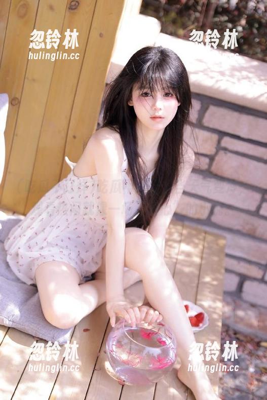 吃瓜不打烊里当天气变冷，观看热闹就像一场“暖心”的小说。