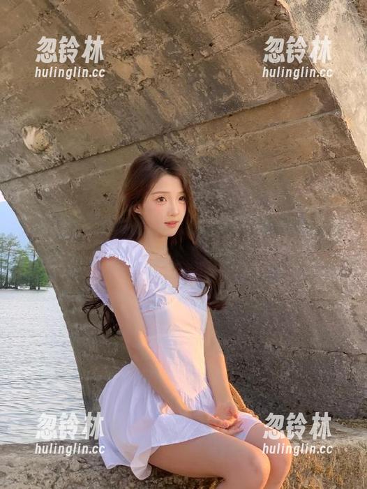 www.吃瓜瓜.top，下载别再等了，瓜还没跑呢！