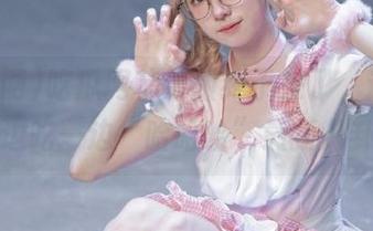 吃瓜网苹果版终于来了，逼着你一边吃一边“哈哈哈”最新八卦！
