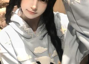 吃瓜网的官网下载链接到底藏在哪里，就像头脑风暴后那轻微的空虚。