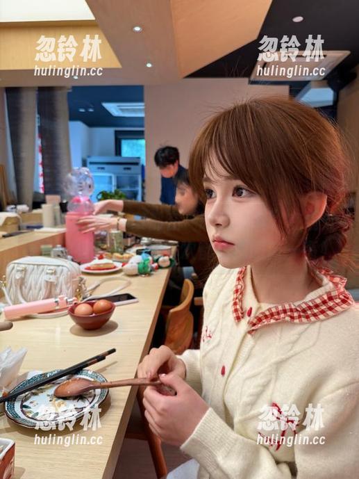 吃瓜黑料 大家都在“吃瓜黑料”在线分享,这些事儿居然每次都让我眼前一亮!