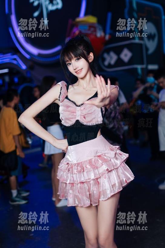 有种情感，叫做“我爱51吃瓜网”——链接上眼球的快感，疯狂抓心扒腮。