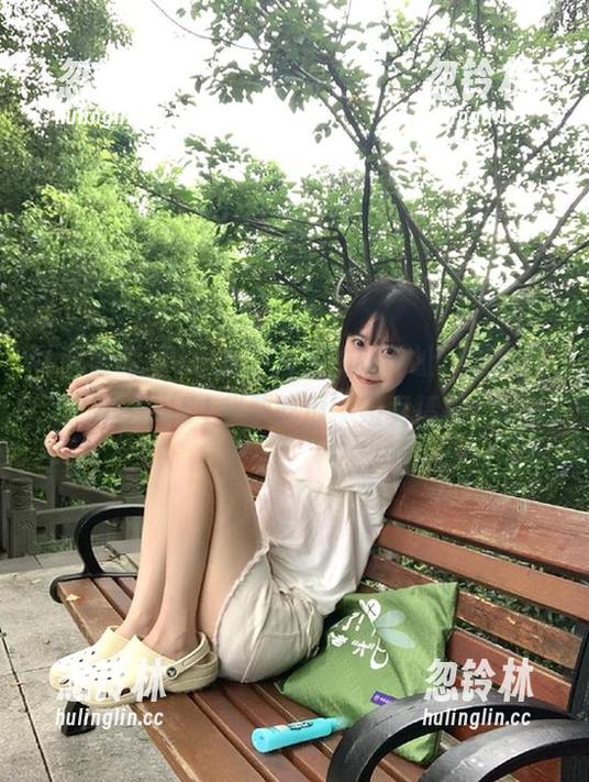 想找个秀人的新地址，果然只能去‘51我要吃瓜’贩卖情报！