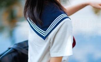 每日吃瓜：黑料线路的趣味经济学，开学前准备上课笔记吗？