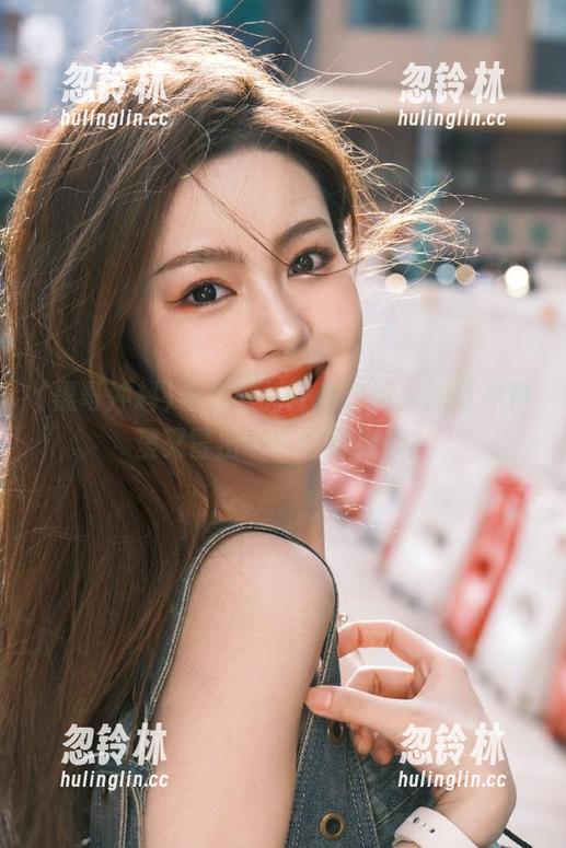 黑哥冲料 每次刷抖音都想问,黑哥冲料里又冒出哪些爆款视频?
