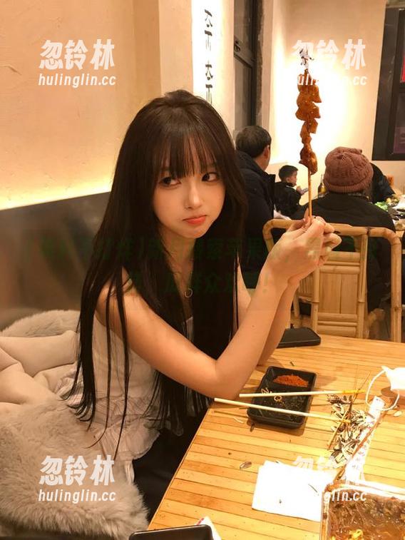 新月搜索苹果版，黑料不打烊，瓜群众欢呼！