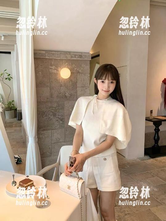 黑料不打烊 这次登录黑料不打烊,我竟然被网红内裤扎了眼…