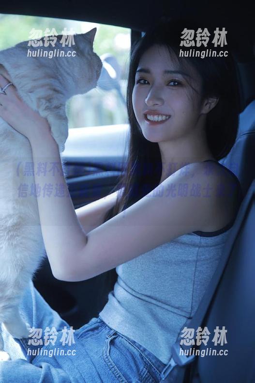 黑料网黑料不打烊，永久自信地传递正能量，黑暗处的光明战士来了！