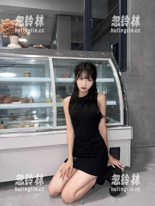 黑料爆料网首页，今日份的屈指可数的小花絮！