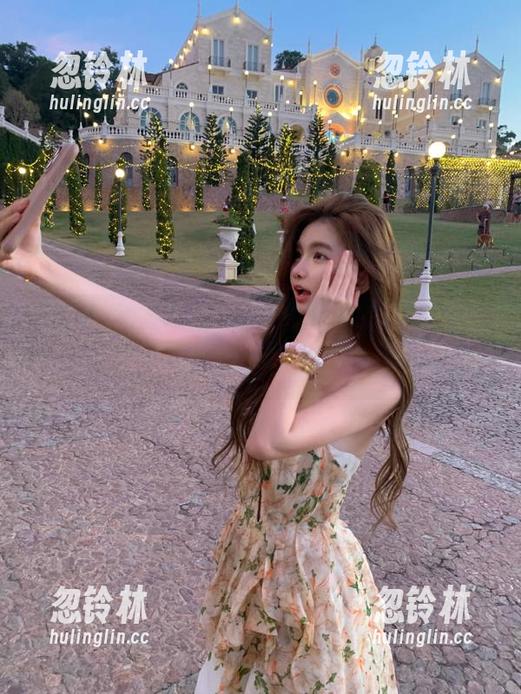 黑料网 随便点开“399.su黑料网”app,我的八卦灵魂被撩得不要不要的~