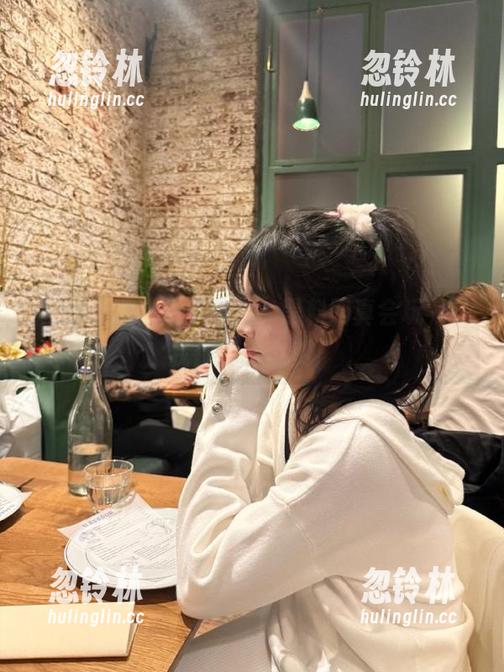 视频免费看？黑料网真会玩，让我都想给个赞！